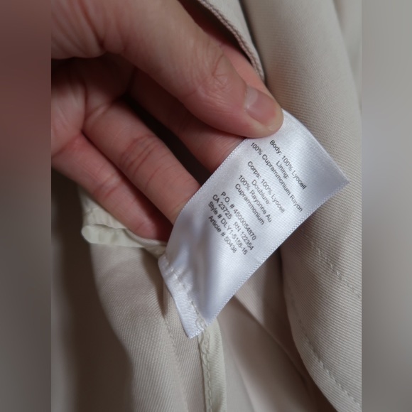 Aritzia Babaton Lawson Trench Coat Size XXS - Picture 7 of 7